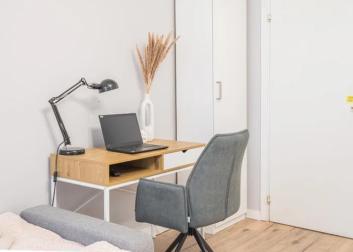 Lily Apart - Private Rooms In The Old Town